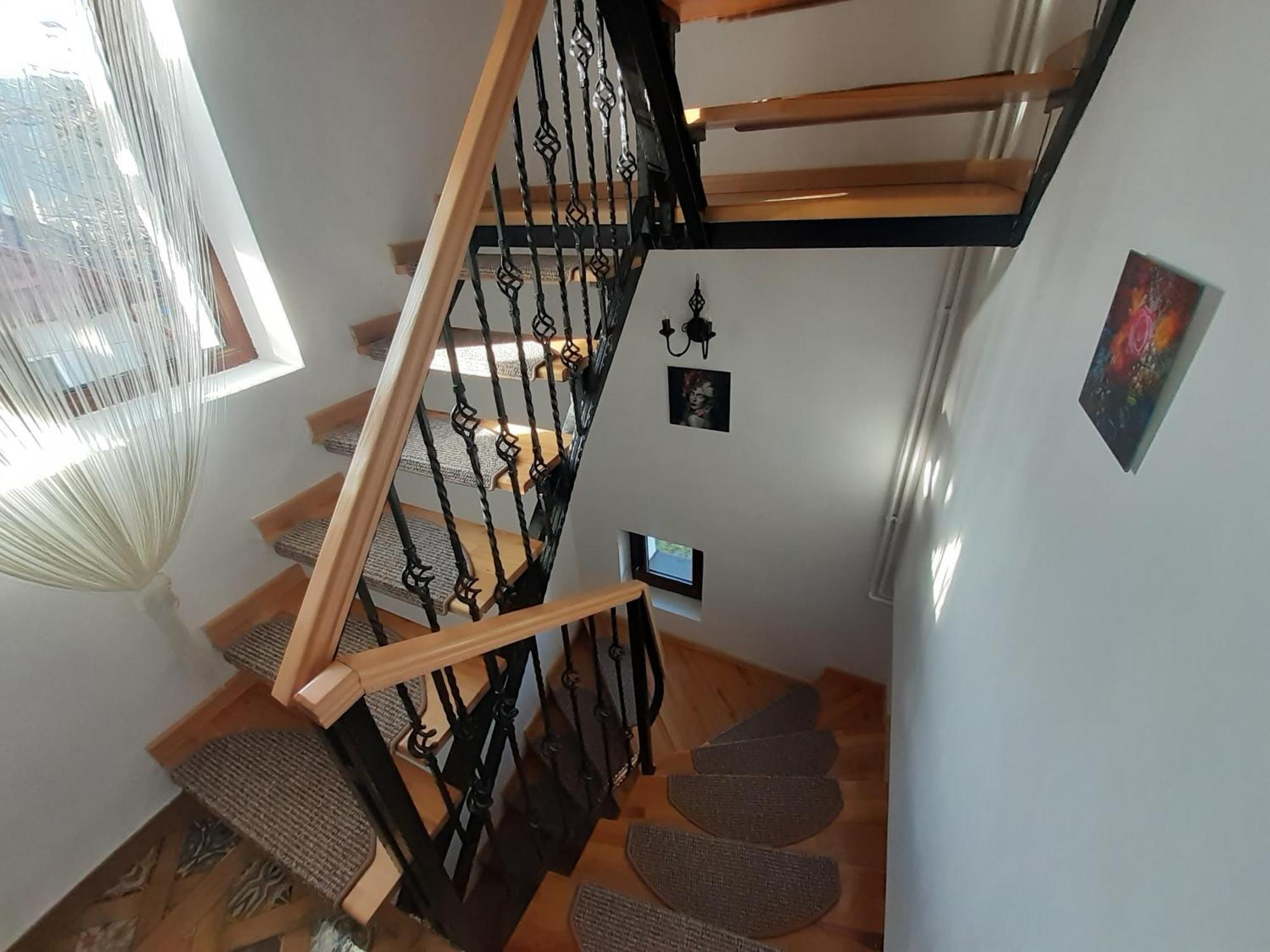 Ferienwohnung R-House Brașov Zimmer foto