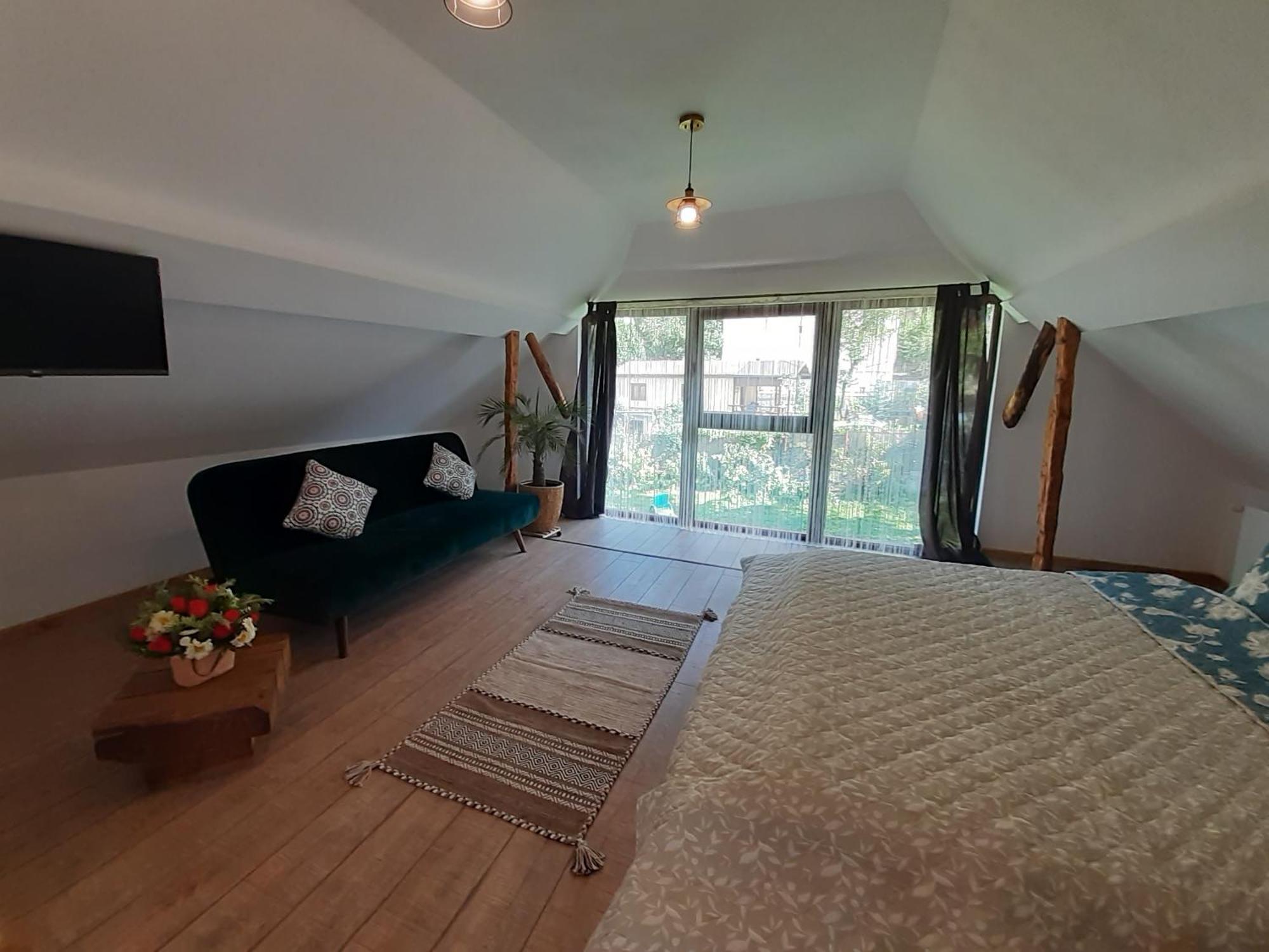 Ferienwohnung R-House Brașov Zimmer foto