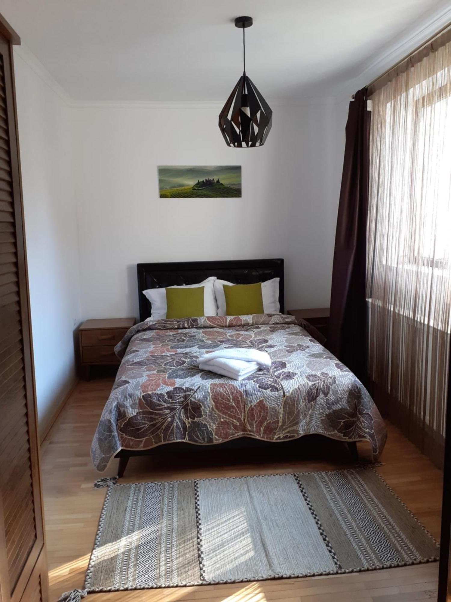 Ferienwohnung R-House Brașov Zimmer foto